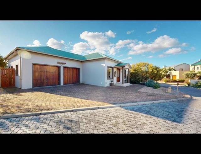 3 BEDROOM HOUSE FOR SALE IN STILBAAI-WES